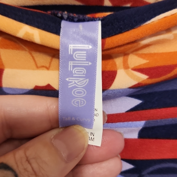 LuLaRoe (NOT FOR SALE) Adult Multicolor Striped Leggings - Picture 2 of 3